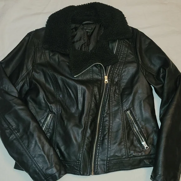 I ❤ Ronson jacket moto black faux leather and sherpa neckline silver zippers - Picture 7 of 12